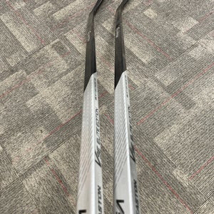 2-pack Easton V9E Hockey Sticks | E36 | 65 | RH