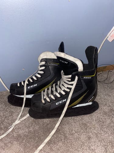CCM Tacks 1052 Skates