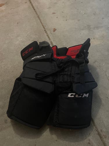 Used Medium CCM EFLEX Xtreme Goalie Pants Intermediate