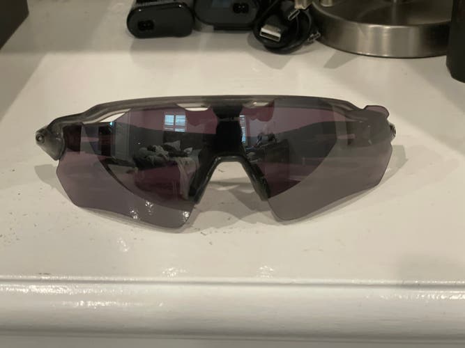 Oakley Men’s Radar Ev Path Prizm