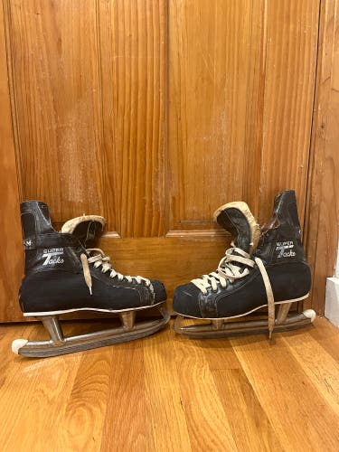 Vintage CCM Super Tacks Hockey Skates - 7.5