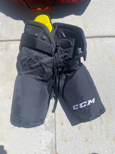 New Large CCM Pro Stock Hockey Pants