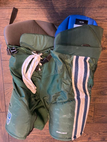 Senior Medium Bauer Pro Stock Nexus Custom Pro Hockey Pants