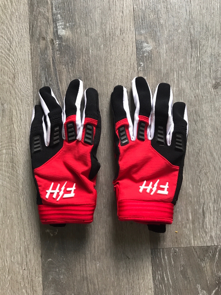 Never Worn FastHouse MTB Gloves