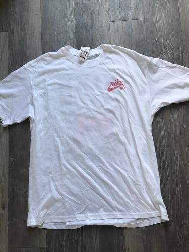 Brand New w/tags Nike SB Shirt