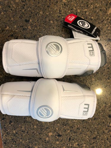 Maverick M5 Arm Pad NWT