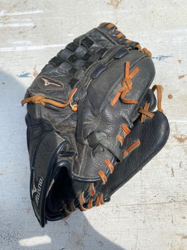 Mizuno Youth 11.5" Baseball Glove