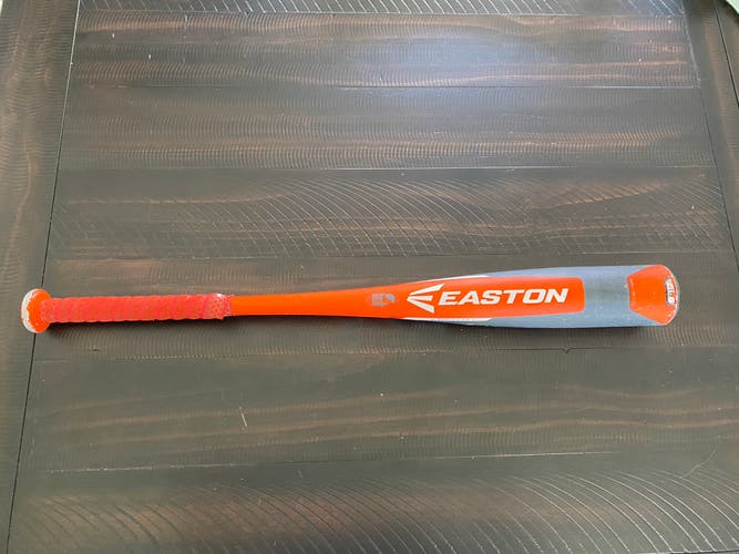 Easton  (-10) 18 oz 28" Beast X Bat
