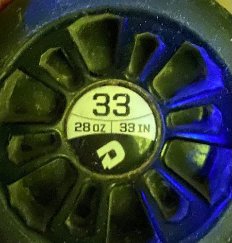 2021 Composite (-5) 28 oz 33" CF Bat