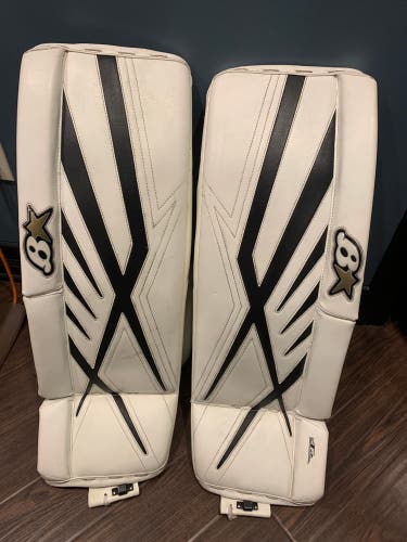 Used 31" +1 Brian's Subzero 7.0 Goalie Leg Pads