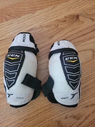 Used Youth Large CCM Tacks Elbow Pads