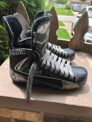 Mission Axiom A3 Skates