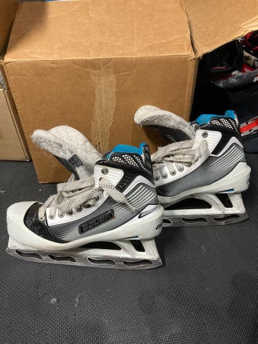 (Read Description)Used Bauer R Width S 8 Reactor 6000 Goalie Skates + Extreme StepSteel