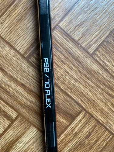 Used Senior Left Hand Bauer Vapor Hyperlite Hockey Stick P92 70 Flex