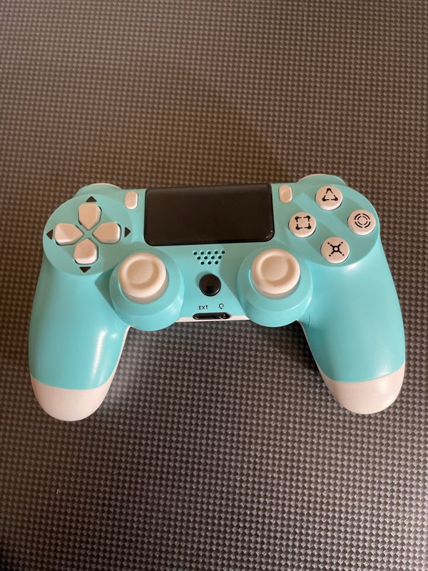 play station four controller