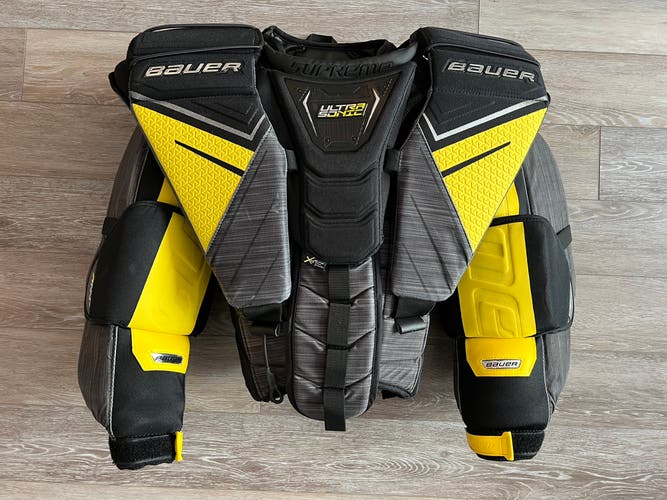 Bauer Supreme UltraSonic Goalie Chest Protector Senior Small
