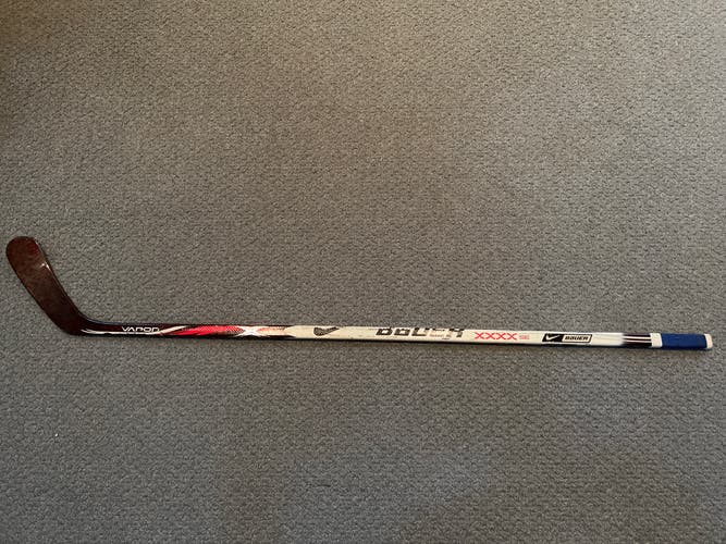 Senior Used Bauer Right Handed Vapor xxxx Hockey Stick Toe Pattern Pro Stock