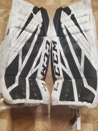 Used 33" CCM Goalie Leg Pads Pro Stock