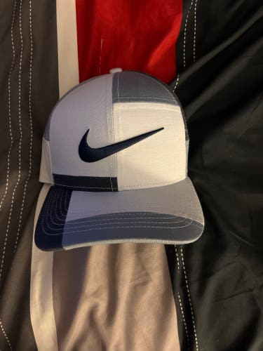 Nike Classic 99 Dri-fit Hat (NEW)