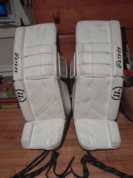 Used 32" Warrior Ritual GT2 Goalie Leg Pads
