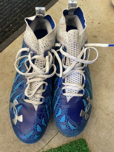 Under Armour Men’s Spotlight Lux MC