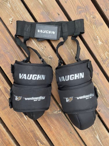 Vaughn Goalie Knee Guards