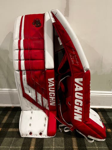 35” Regular Pro Stock Vaughn Goalie Pads