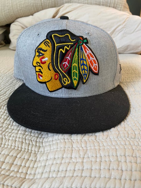 New Era Black Chicago Blackhawks 59FIFTY Fitted Cap