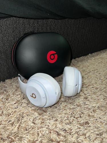 Beats Studio3 wireless