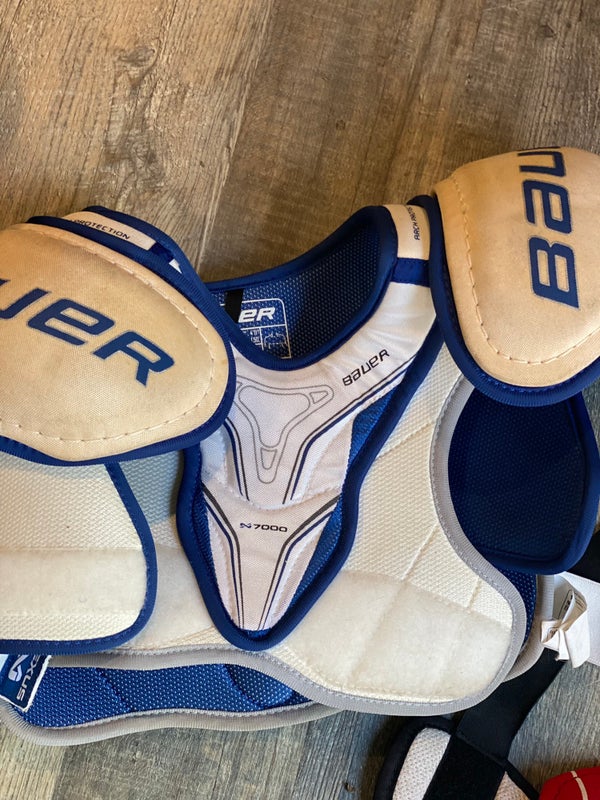 Junior Used Medium Bauer Nexus 7000 Shoulder Pads SidelineSwap