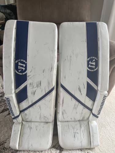 34" Warrior  Ritual G5 Goalie Leg Pads