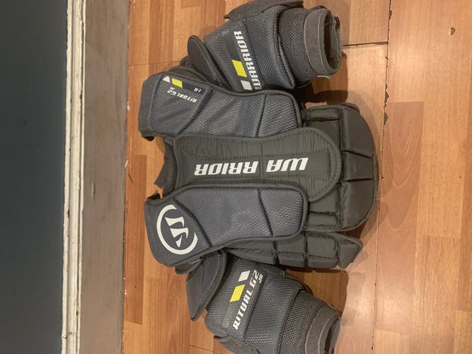 Used XL Warrior Ritual G2 Goalie Chest Protector