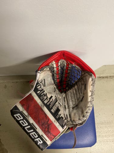 USHL Return Bauer Ultra Sonic Goalie Glove