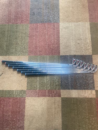 Men's Right Handed Regular Flex Steel Shaft Aeroburner HL Iron Set
