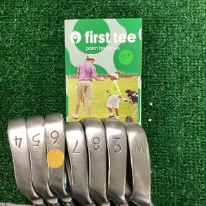 Ping I3 O Size Iron Set 4-PW With Regular Graphite Shafts
