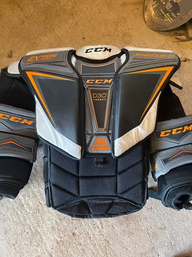 Used Medium CCM  Extreme Flex Shield II Goalie Chest Protector