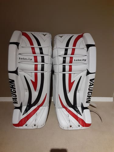 Used 33" Vaughn Velocity V5 Goalie Leg Pads
