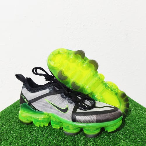 Nike Air VaporMax 2019 Black Scream Green Green Sample GS Sneakers Size 3.5Y