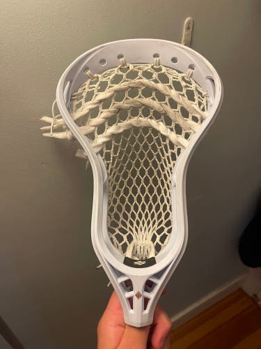 BARELY USED Attack & Midfield StringKing Mark 2V Head