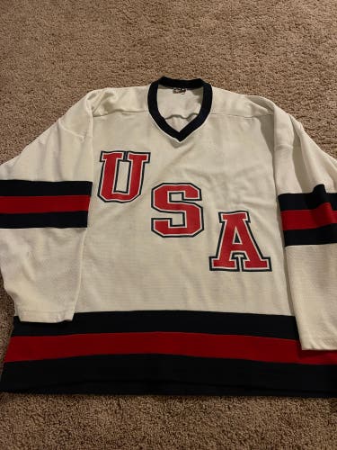 USA hockey jersey