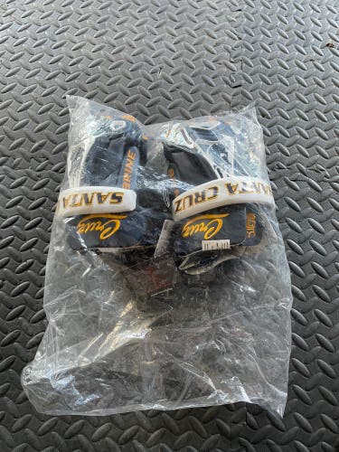 Custom Santa Cruz Brine King V Lacrosse Gloves