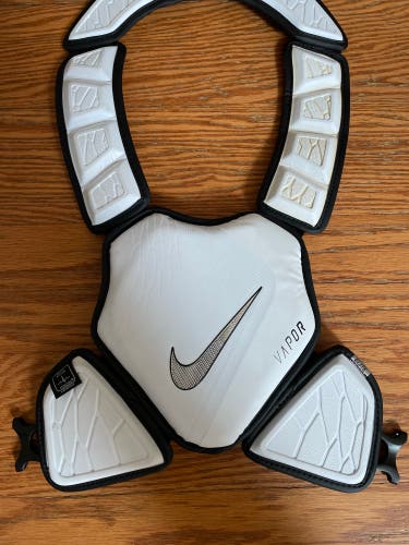 Nike Vapor Elite shoulder pads Large