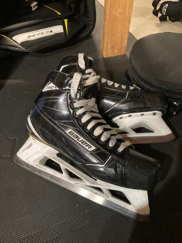 Used Bauer Regular Width  Size 9 Supreme S190 Goalie Skates