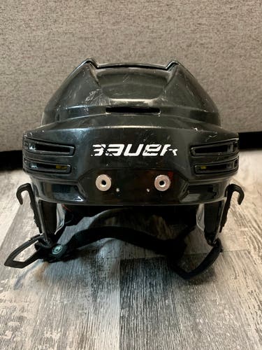 Used Medium Bauer  3500 Helmet