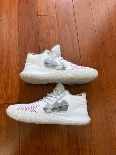 Used Size 12 (Women's 13) Nike Kyrie 5 Shoes