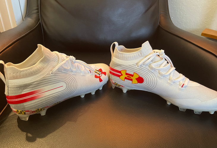 New Maryland Men's Size 11 (Women's 12) Under Armour Low Cut Spotlight MC