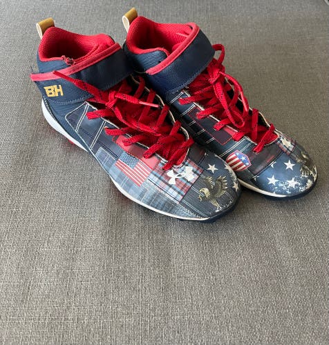 Under Armour USA American Flag Bryce Harper 6Y Youth Baseball Cleats