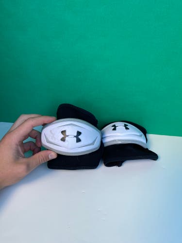 Player Issued Under Armour lacrosse elbow caps Revenant L large
