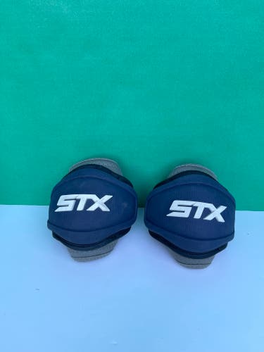Player Issued UNC STX Stallion 500 Arm Pads Large