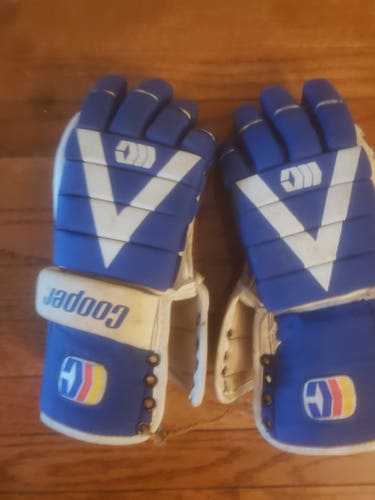 Used Gloves 14"